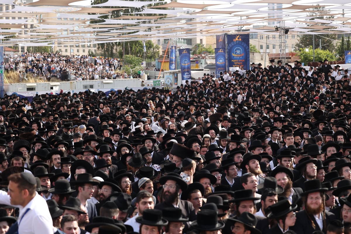 הילולת הרשב"י בחצר ההילולא במתחם שמעון הצדיק בירושלים