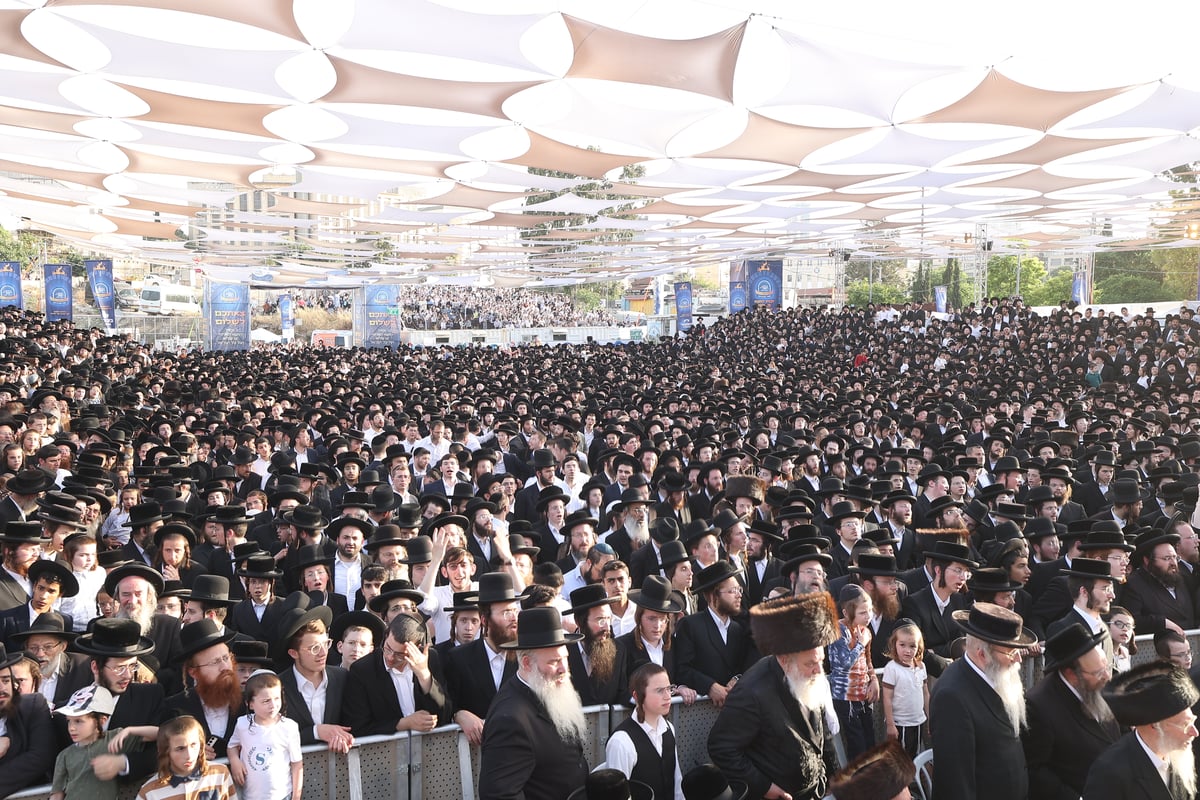 הילולת הרשב"י בחצר ההילולא במתחם שמעון הצדיק בירושלים