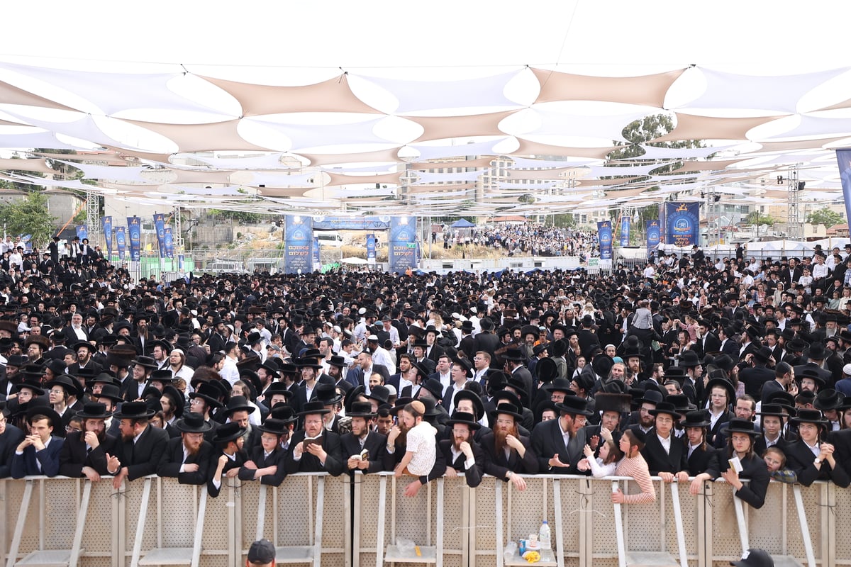 הילולת הרשב"י בחצר ההילולא במתחם שמעון הצדיק בירושלים