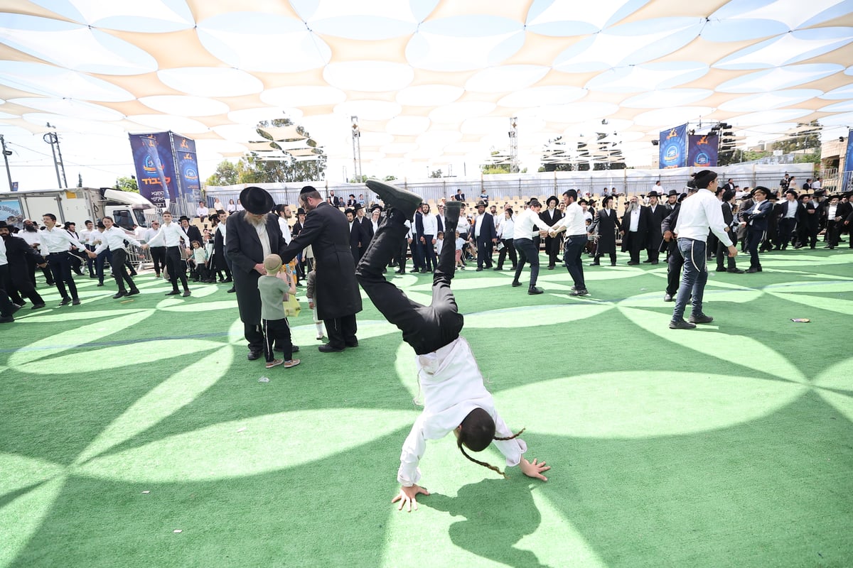 הילולת הרשב"י בחצר ההילולא במתחם שמעון הצדיק בירושלים