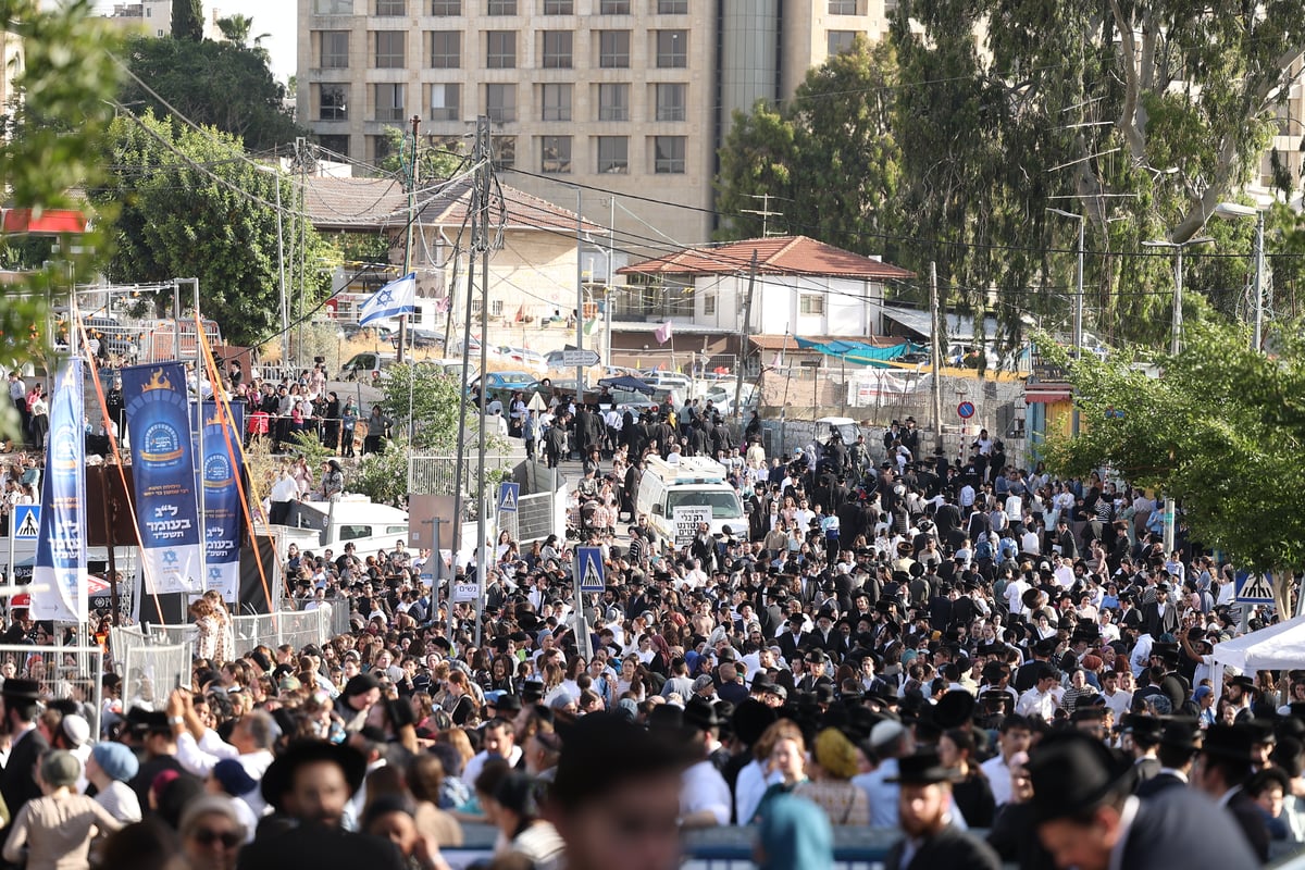 הילולת הרשב"י בחצר ההילולא במתחם שמעון הצדיק בירושלים