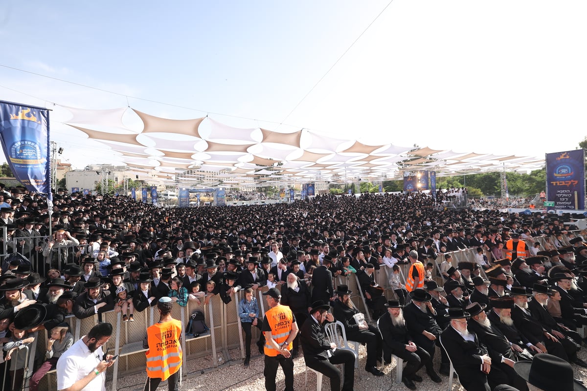 הילולת הרשב"י בחצר ההילולא במתחם שמעון הצדיק בירושלים