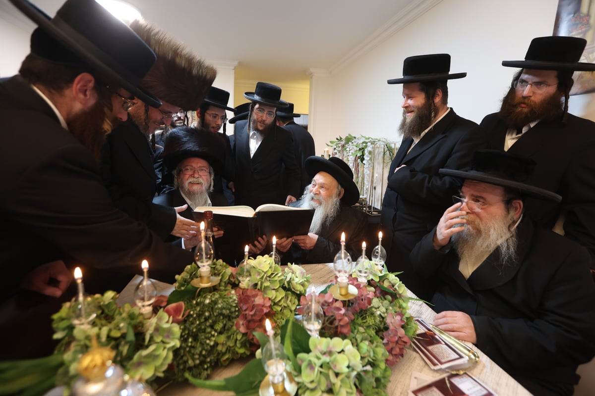 הכנסת ספר תורה לקהילת 'תורה ויראה' בבית שמש