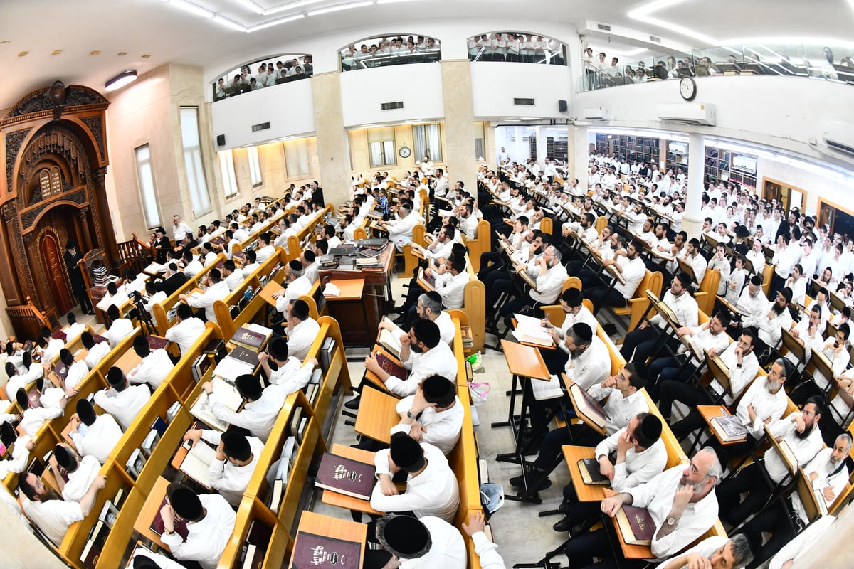 הגרמ"ה הירש בשיחת הכנה לחג השבועות 