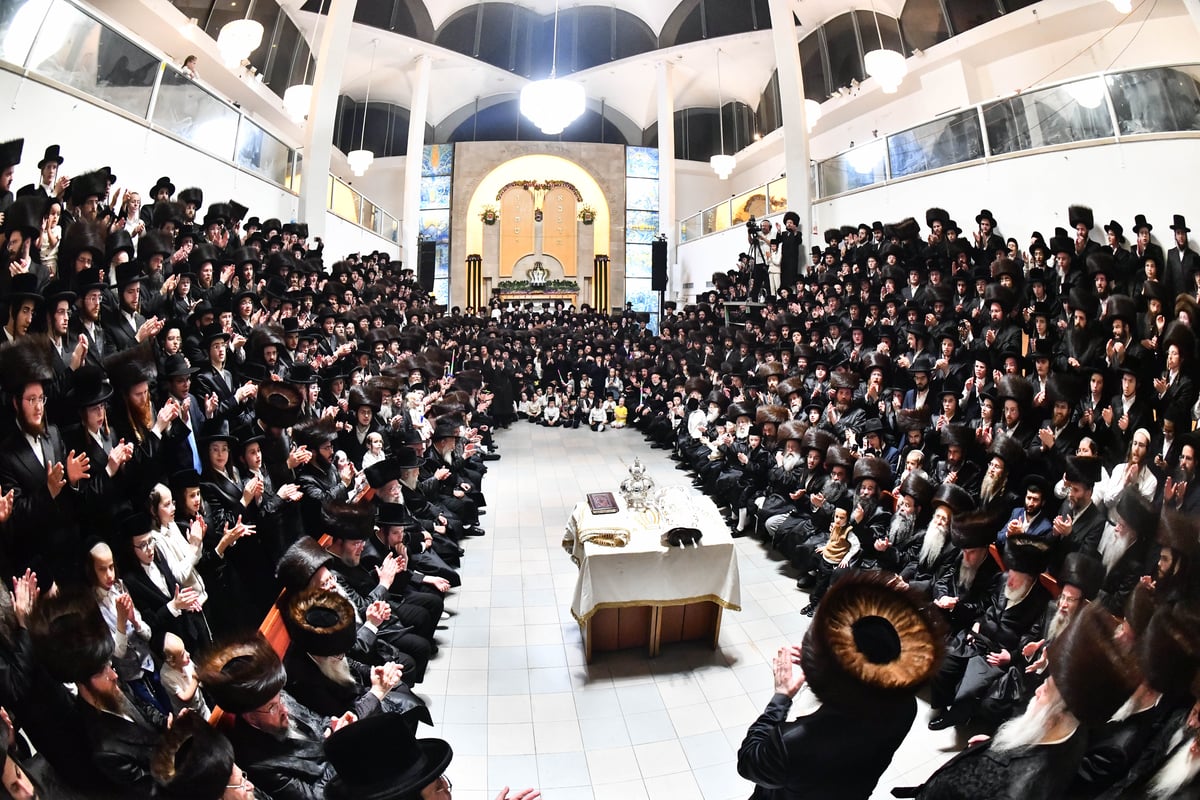 נעילת החג בחצה"ק נדבורנה