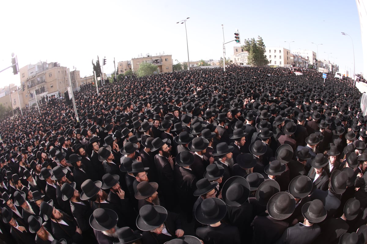 הלוויית הרבנית הצדקנית מגור ע"ה