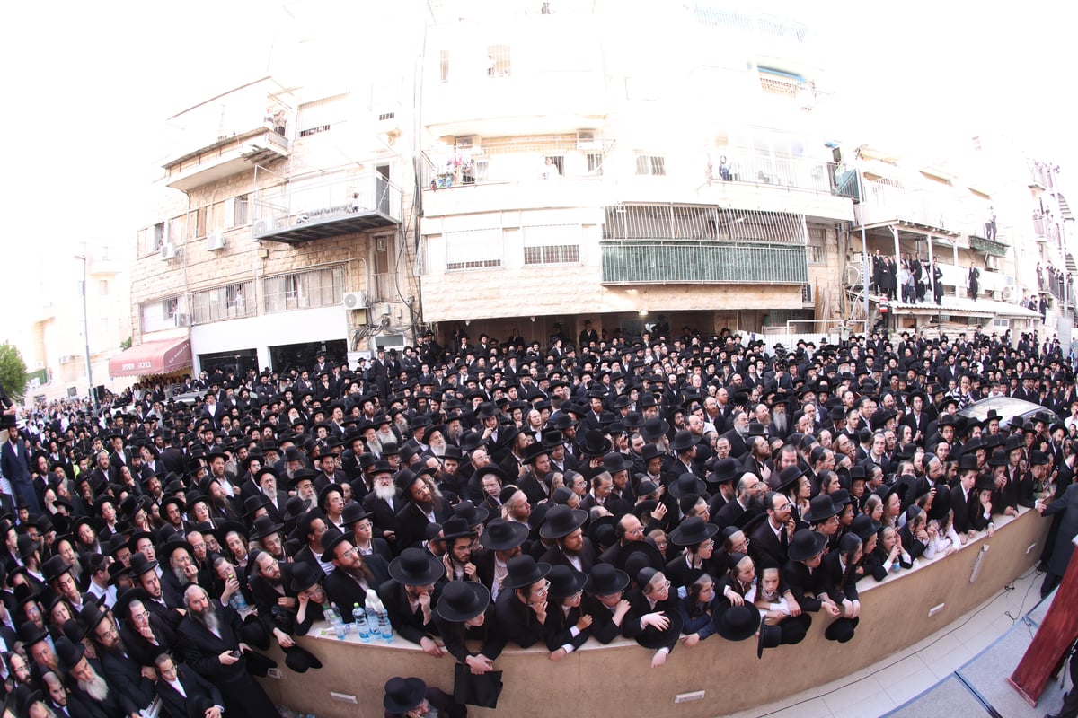 הלוויית הרבנית הצדקנית מגור ע"ה