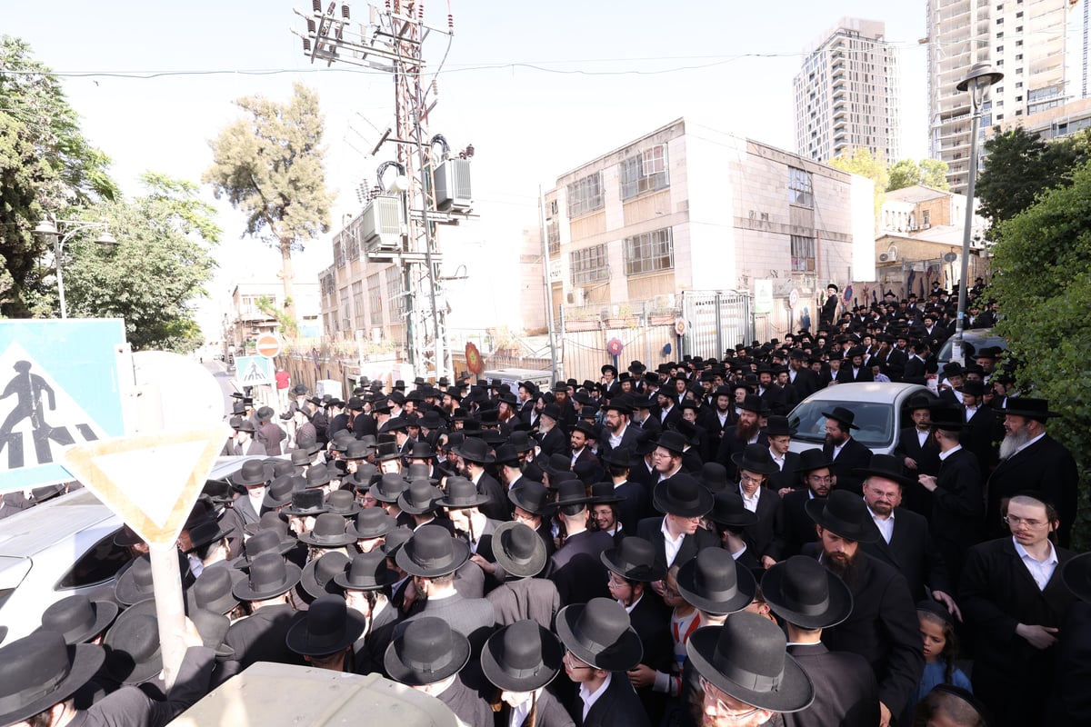 הלוויית הרבנית הצדקנית מגור ע"ה