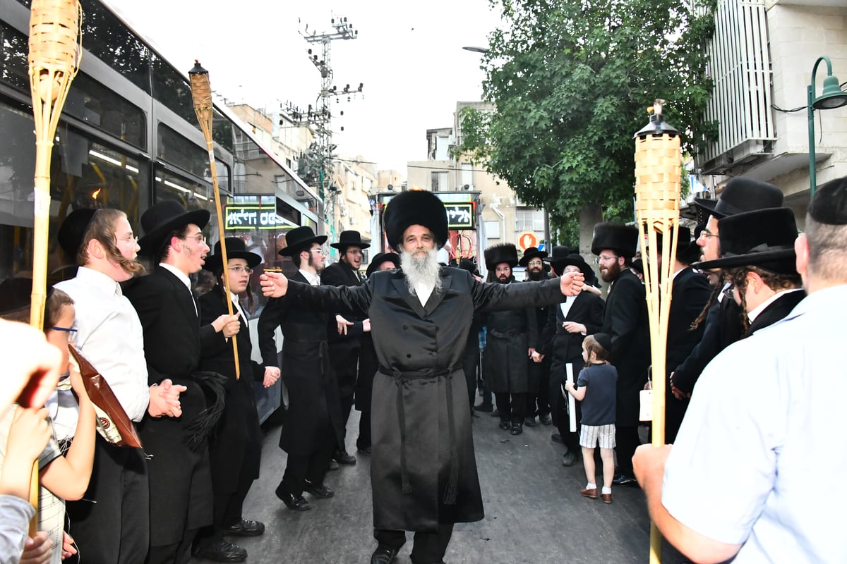 הכנסת ספר תורה באשלג