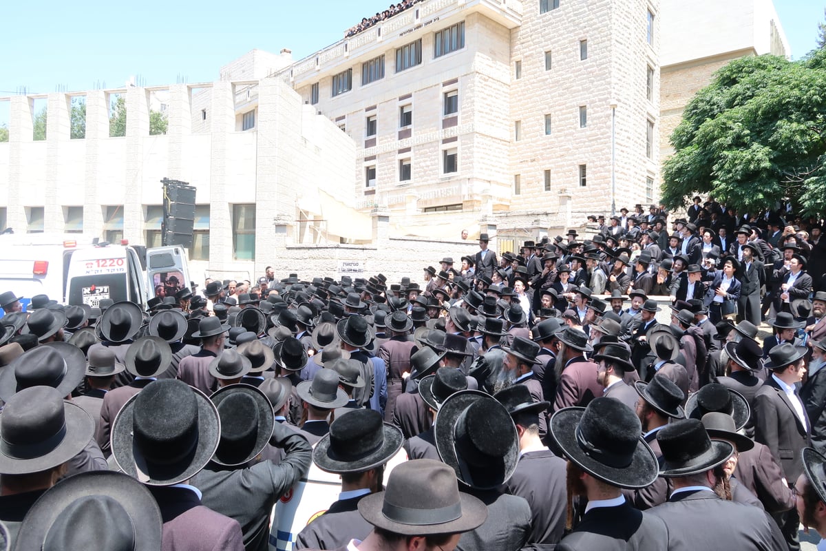 מסע הלוויית הגר"מ וולפסון זצ"ל, בעיה"ק ירושלים