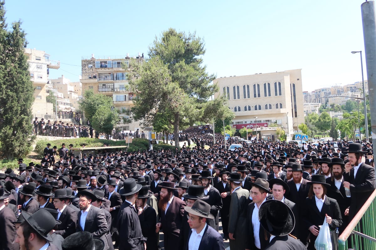 מסע הלוויית הגר"מ וולפסון זצ"ל, בעיה"ק ירושלים