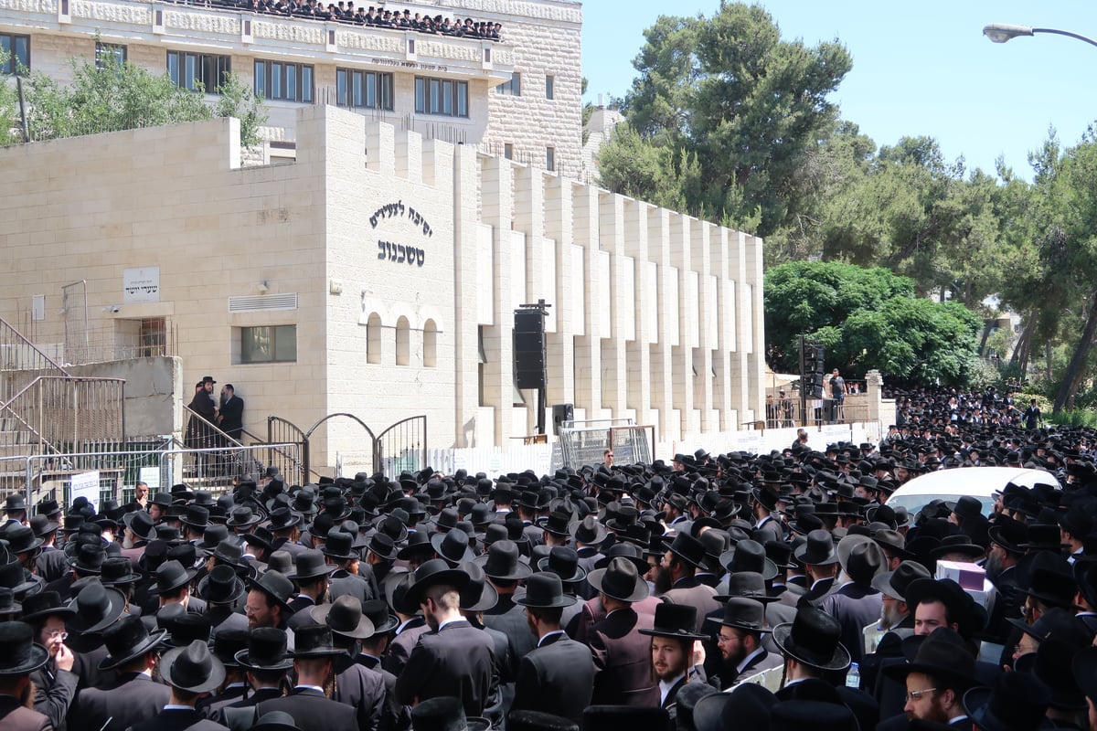 מסע הלוויית הגר"מ וולפסון זצ"ל, בעיה"ק ירושלים