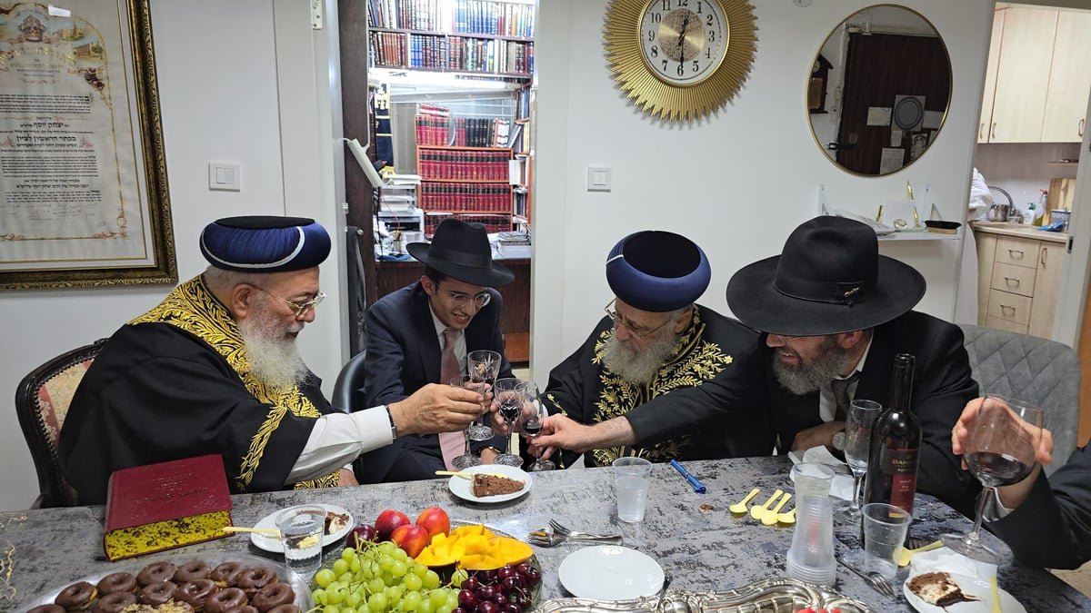 ארוסי נכדת הגר"י יוסף, והגרש"מ עמאר