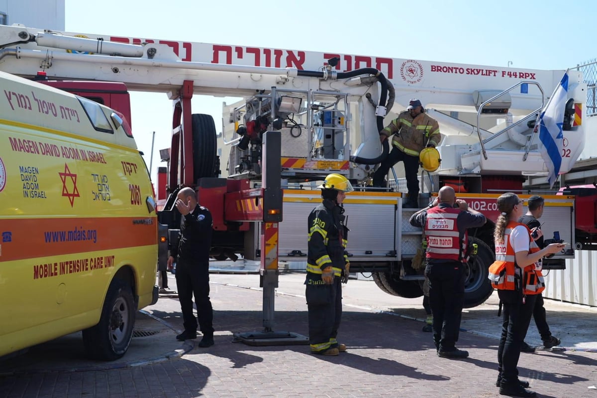 כוחות כבאות והצלה, מגן דוד אדום ושב"ס