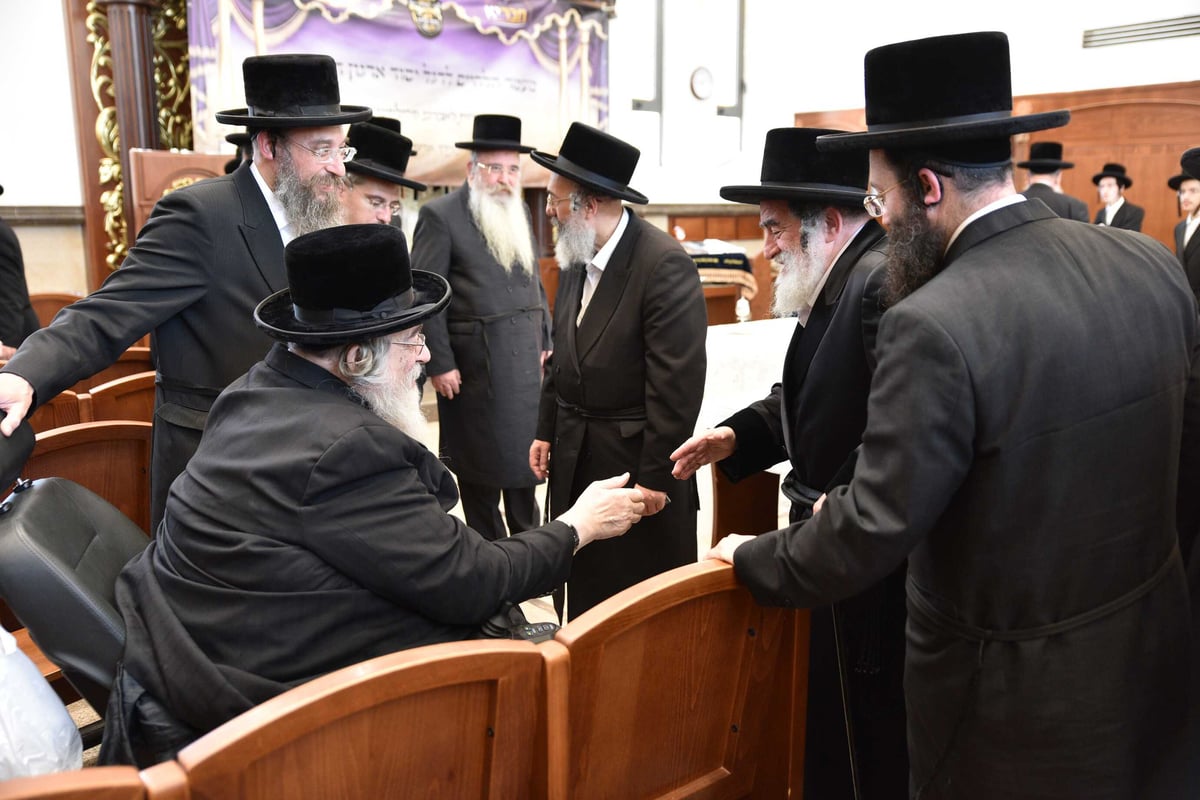 האדמו"ר מויז'ניץ בביקור בביתר