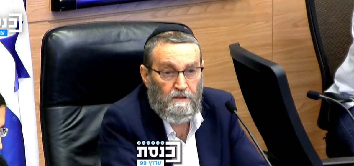 יו"ר ועדת הכספים משה גפני. דרש הרחבה של מתווה הפיצויים ליישובים נוספים