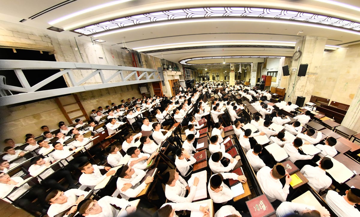 פתיחת הזמן בישיבת 'בית מתתיהו' 