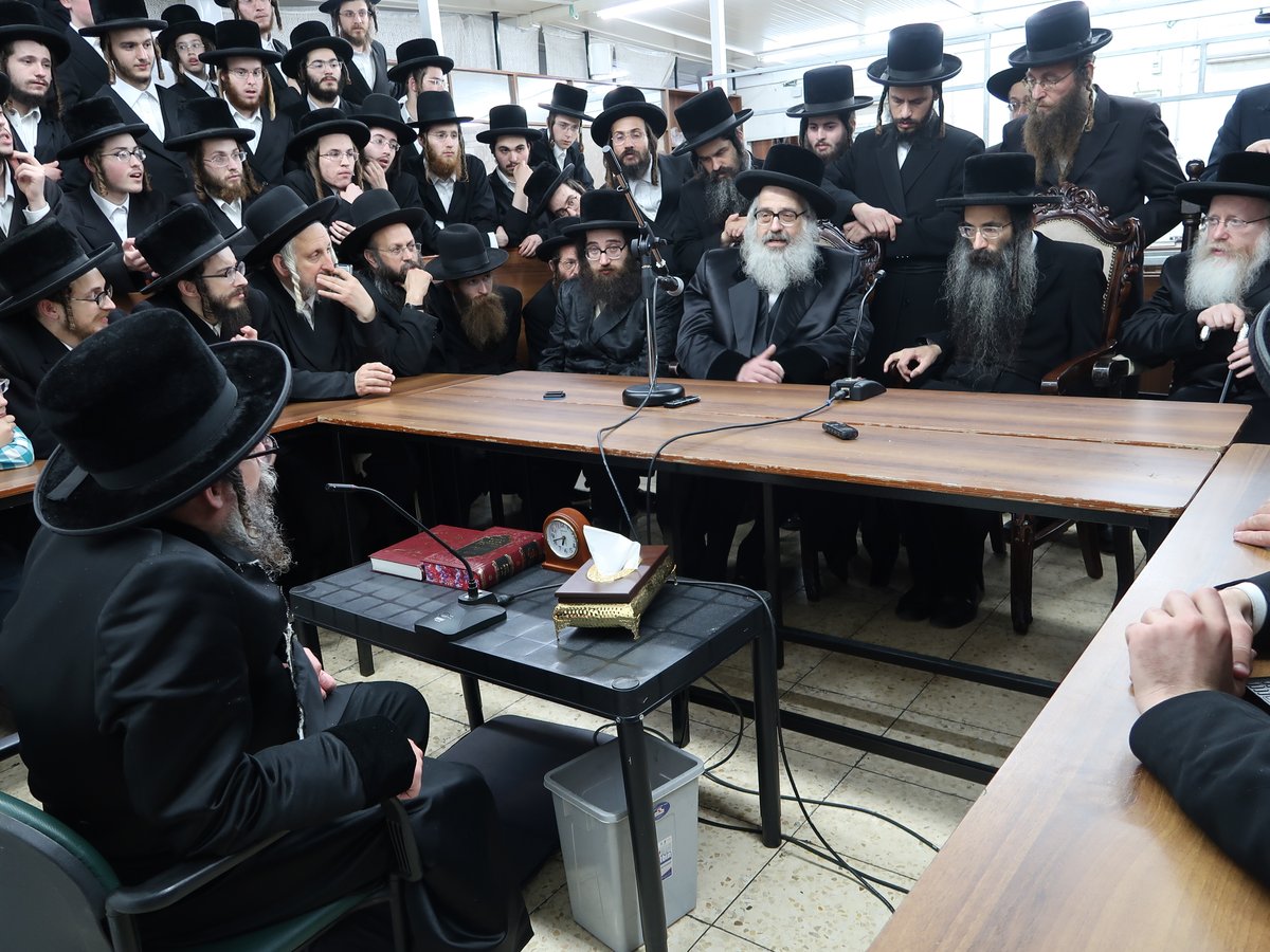 ימי השבעה אצל האדמו"ר מסקולען ירושלים 