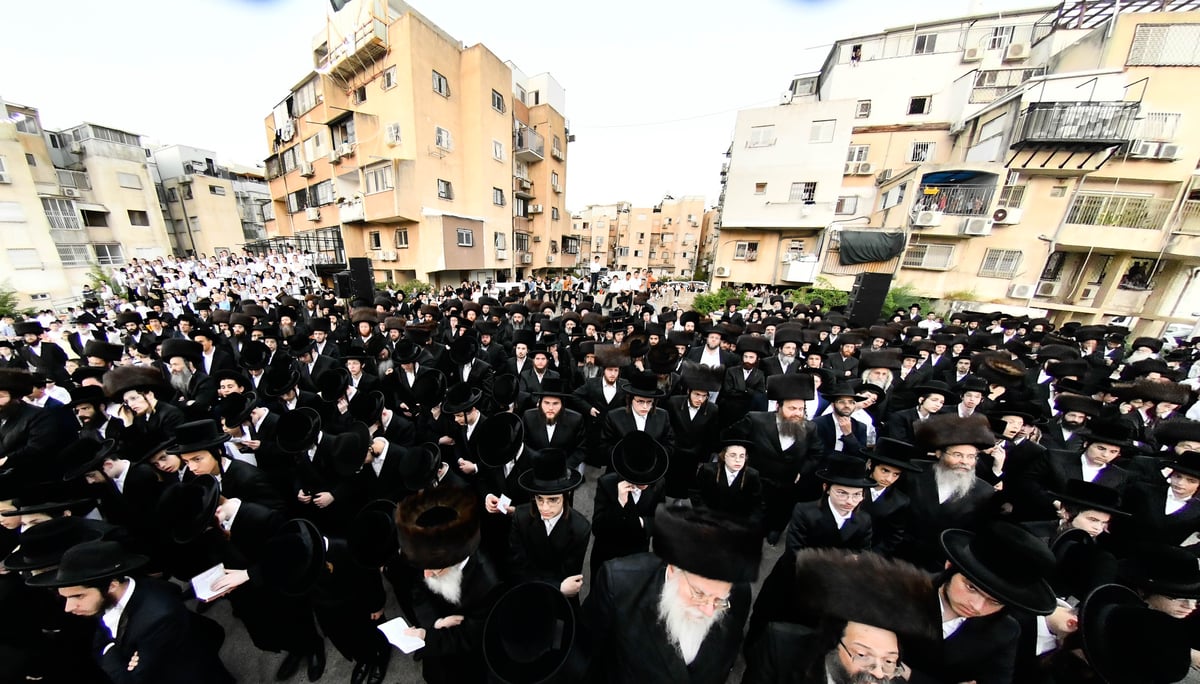 שמחת נישואי בת האדמו"ר מפיטסבורג 