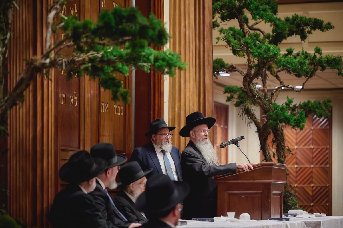 תיעוד מסע גדולי ישראל לדרום אמריקה