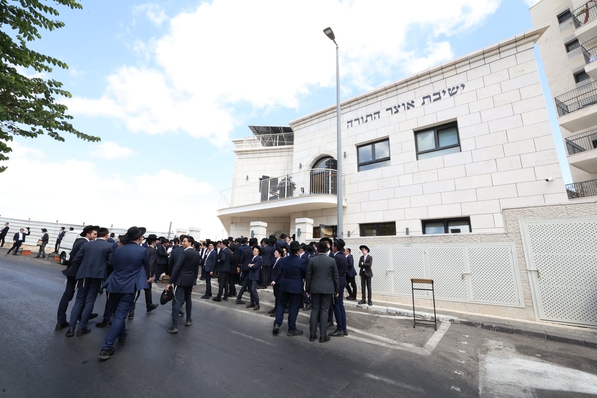 תיעוד מהלווית הגר"ש רבר זצ"ל