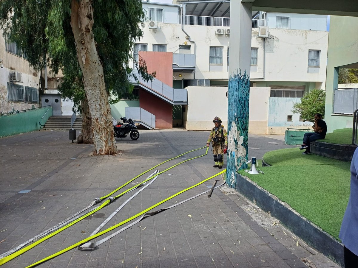 השריפה בבית הספר ברחוב האדמו"ר מגור בבני ברק