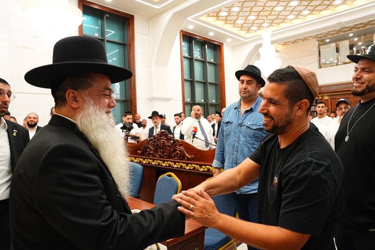 מעמד סליחות אצל הגאון הרב יגאל כהן 