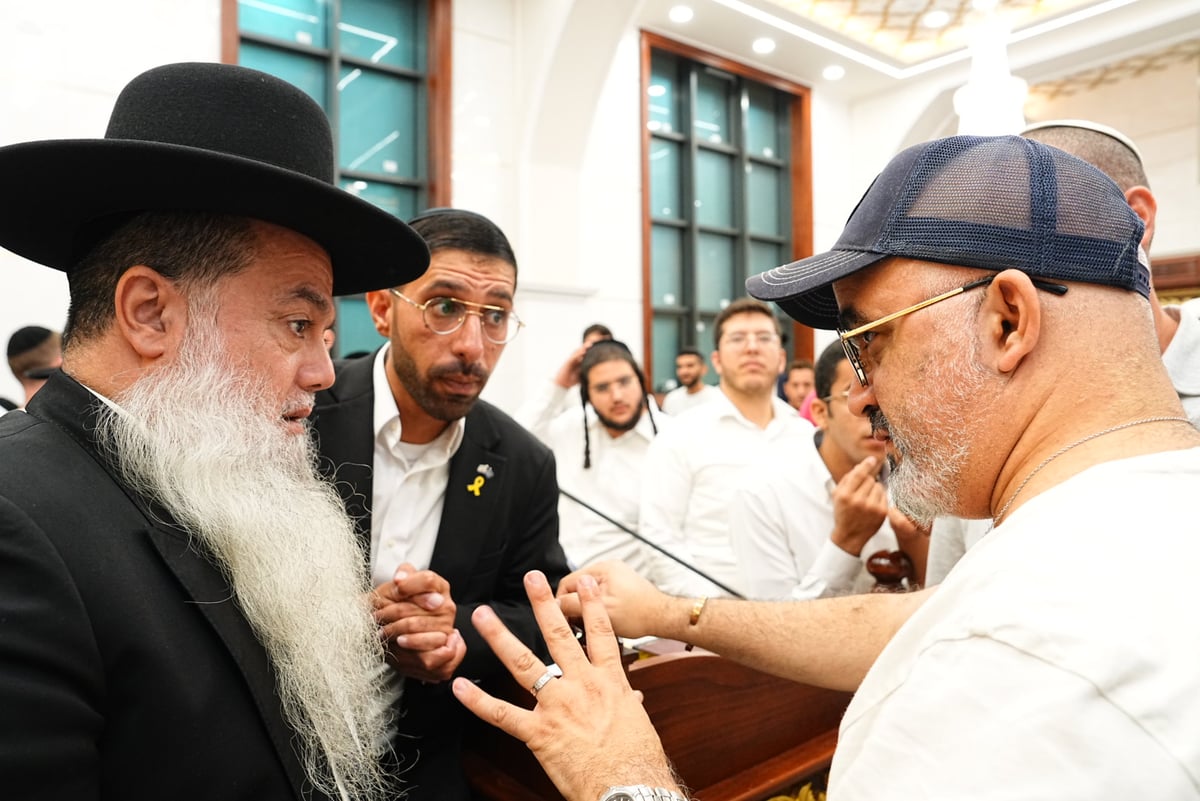 מעמד סליחות אצל הגאון הרב יגאל כהן 