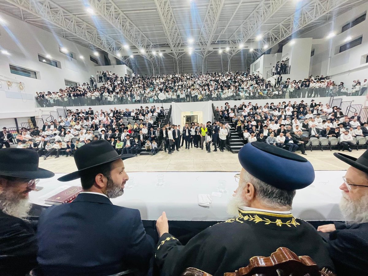 באשדוד ובאלעד: אלפים ב'הקבלת פני רבו' לראש"ל הגר"י יוסף