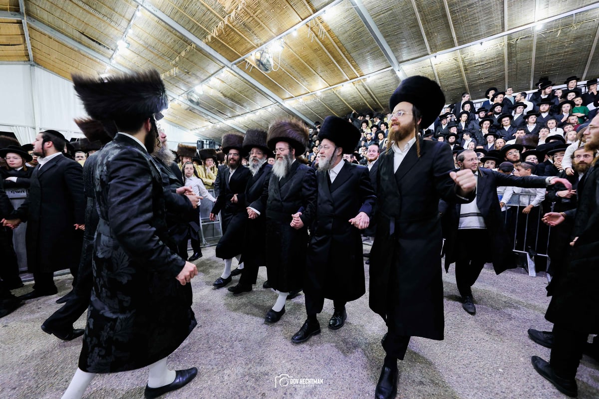 שמחת בית השואבה בישיבת אורייתא 