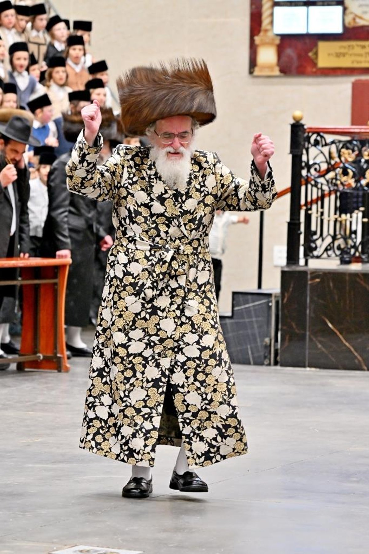 סוכות ושמחת תורה בחצה"ק ויז'ניץ 