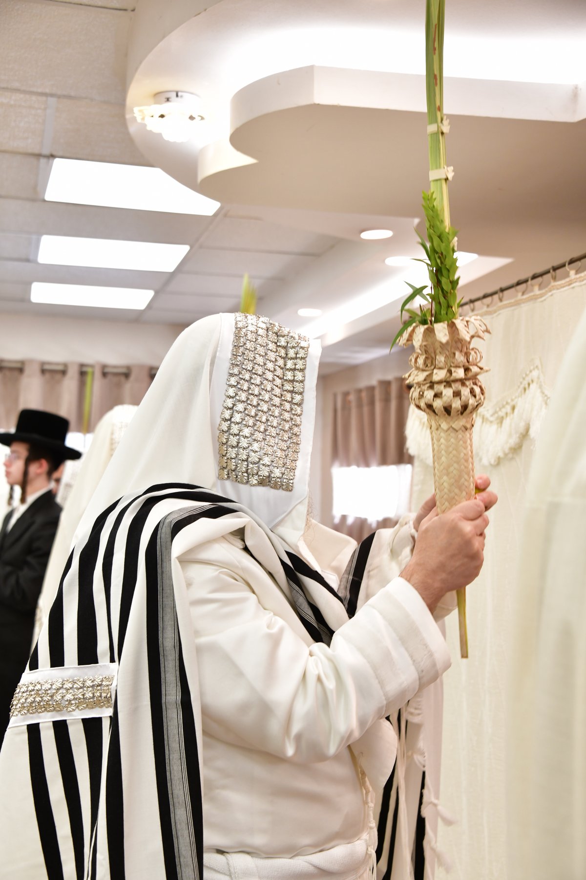 הושענא רבה בחצה"ק שאץ אשדוד 