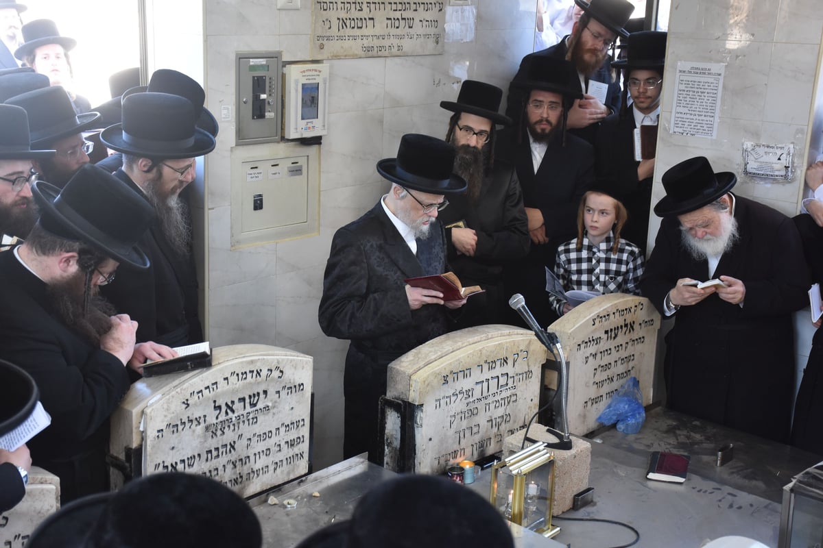 האדמו"ר מסערט ויז'ניץ בעליה לציון זקינו זצ"ל