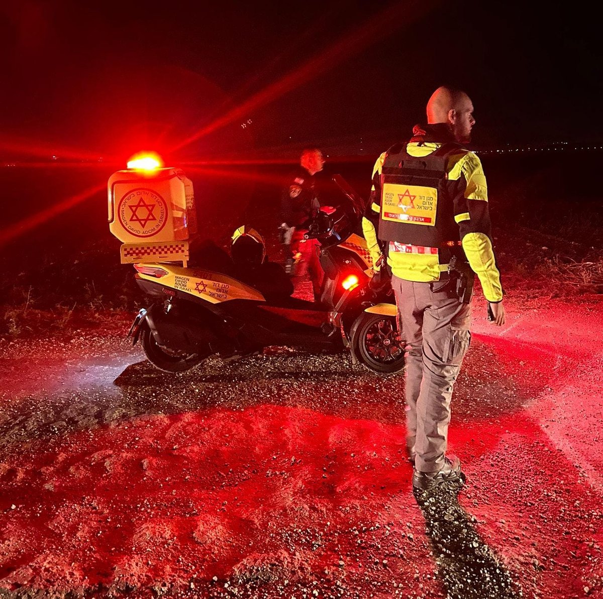 צה"ל תקף מתחמי פיקוד ושליטה של חיזבאללה בנבטיה