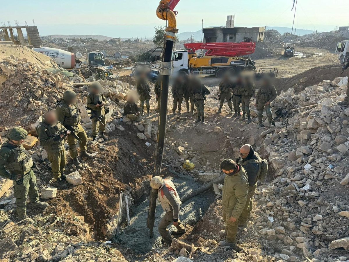 4.5 קוב בטון | לוחמי צה"ל אוטמים את תשתית הטרור של חיזבאללה במרחק 1.5 ק"מ מהגבול