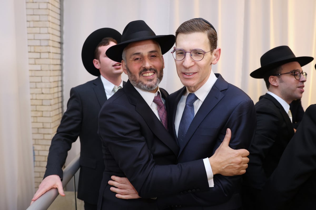 שמחת נישואי בן השר חיים ביטון