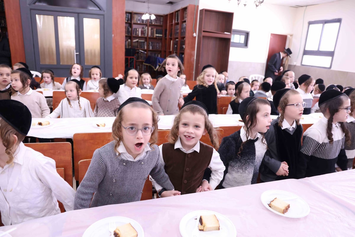 מעמד הרחבת גבולי הקדושה בת"ת 'דברי יחזקאל' 