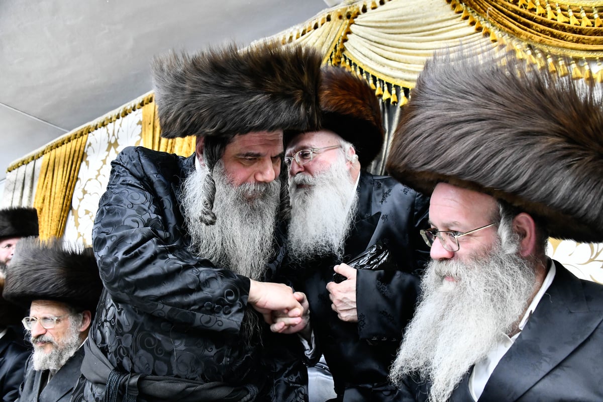 שמחת הבר מצווה לבן זקוניו של האדמו"ר מקודינוב 