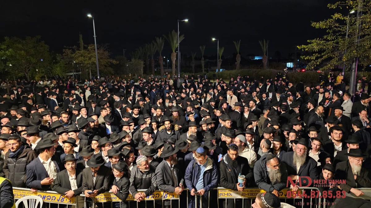 מסע הלווית הקדוש הרב צבי קוגן הי"ד