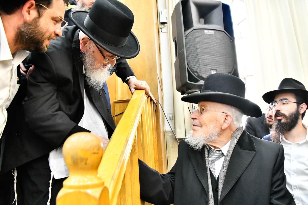 מעמד סיומי הש"ס בישיבת מיר 