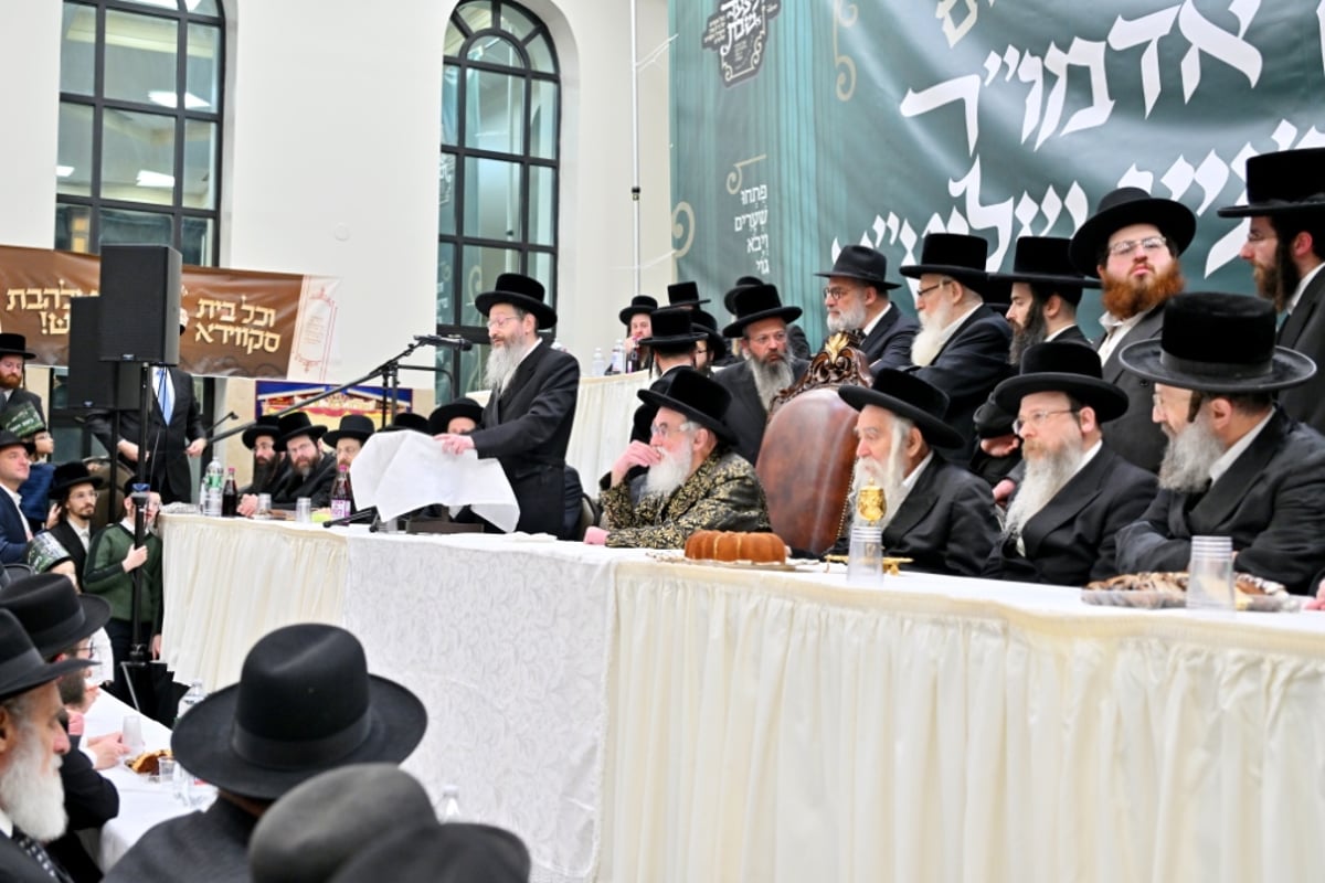 מעמד קבלת פנים להאדמו"ר מויזניץ בלייקווד