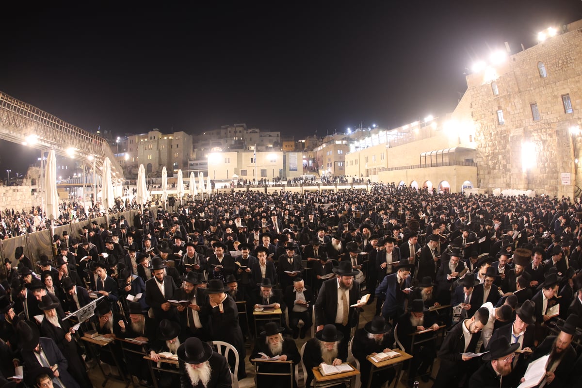 עצרת התפילה בכותל המערבי לרפואת הגר"א דויטש