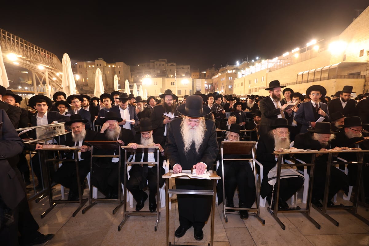 עצרת התפילה בכותל המערבי לרפואת הגר"א דויטש