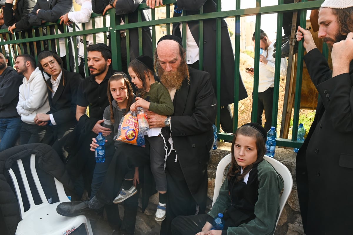 תיעוד כואב ממסע הלוויית ההרוגים במרוקו