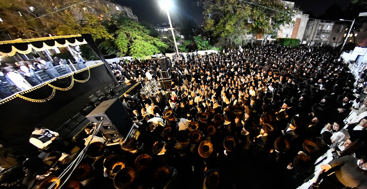 שמחת נישואי בת האדמו"ר מביאלה