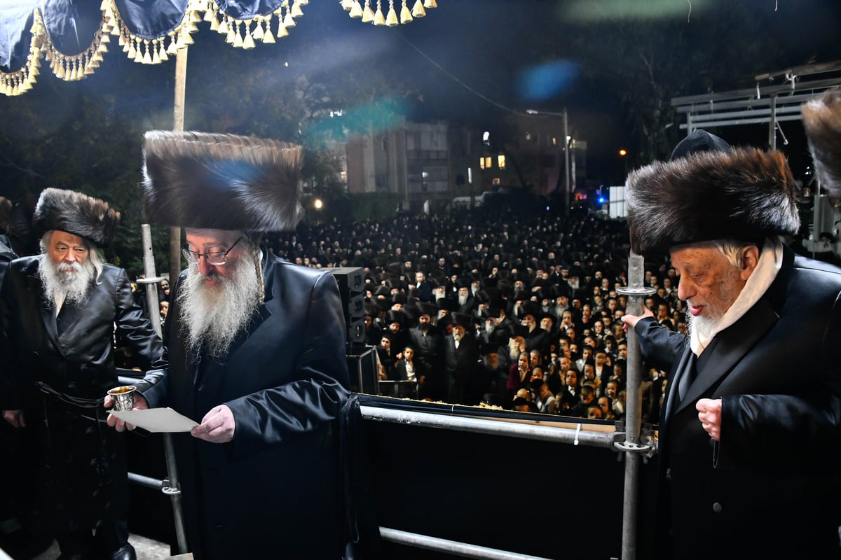 שמחת נישואי בת האדמו"ר מביאלה