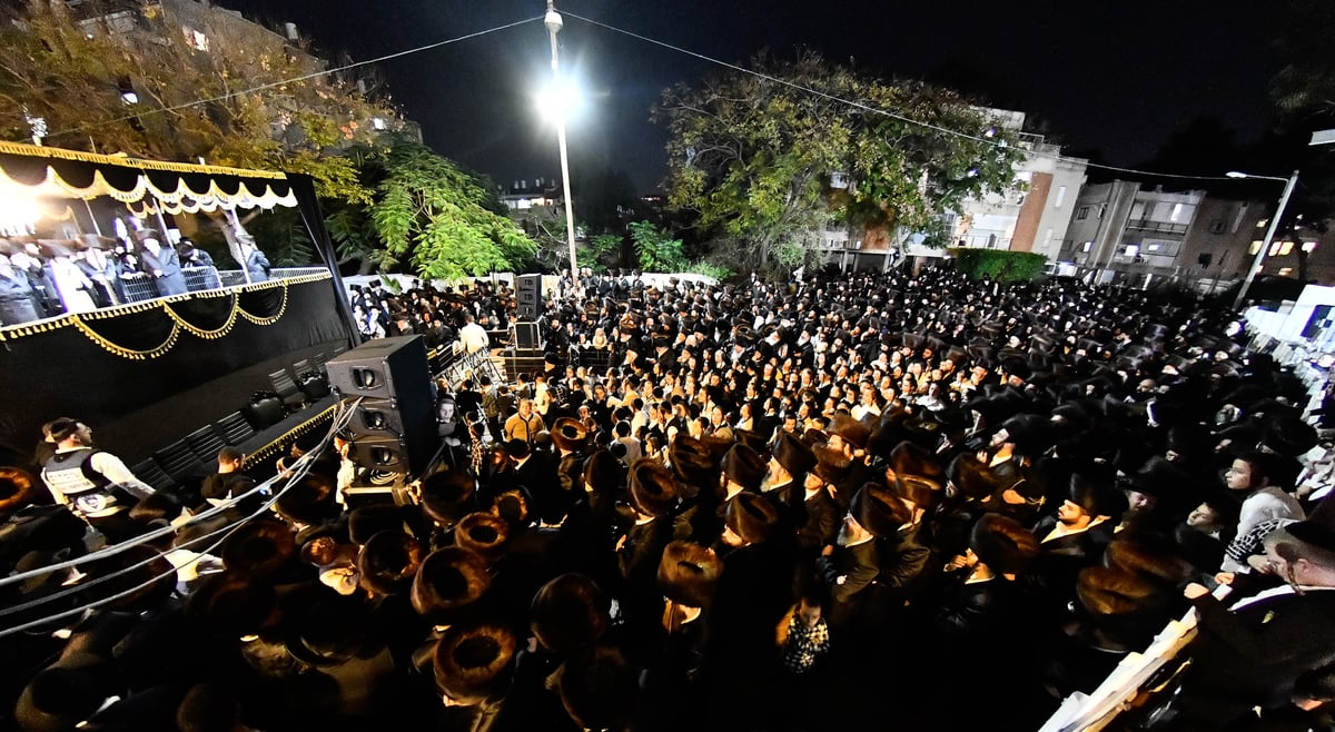 שמחת נישואי בת האדמו"ר מביאלה