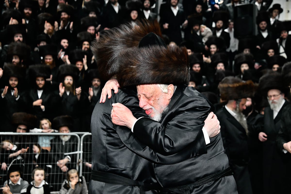 שמחת נישואי בת האדמו"ר מביאלה