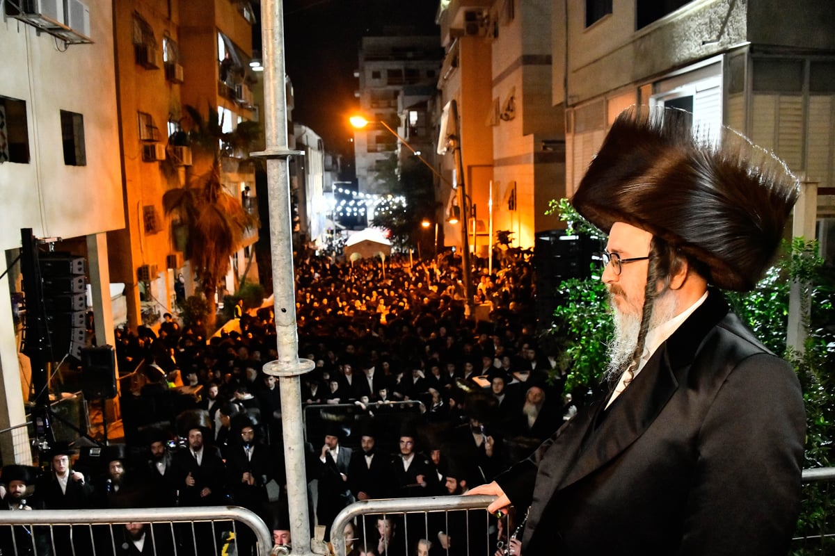 שמחת נישואי בן האדמו"ר מביאלה ב"ב