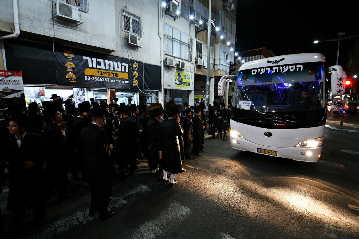 שמחת נישואי בן האדמו"ר מביאלה ב"ב